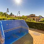 Mediterra - Sea View Near Golf With Pools & Fitness Бенальмадена