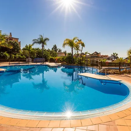 Mediterra - Sea View Near Golf With Pools & Fitness Бенальмадена